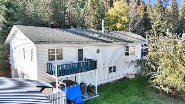 11224 N Honeymoon Bay Rd, Newman Lake, WA 99025