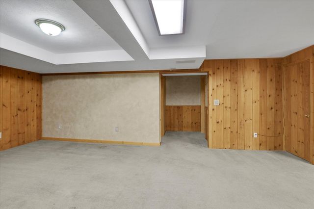 11224 N Honeymoon Bay Rd, Newman Lake, WA 99025