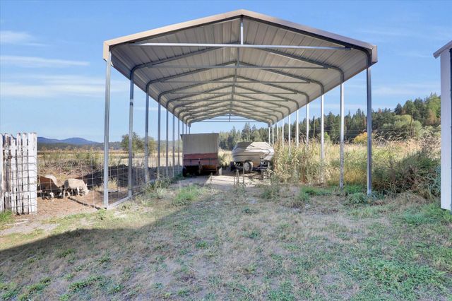 11224 N Honeymoon Bay Rd, Newman Lake, WA 99025