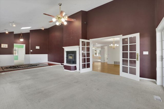 11224 N Honeymoon Bay Rd, Newman Lake, WA 99025