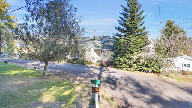 11224 N Honeymoon Bay Rd, Newman Lake, WA 99025