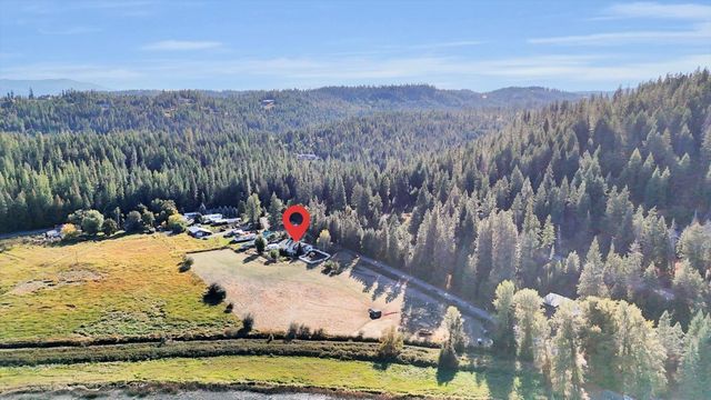 11224 N Honeymoon Bay Rd, Newman Lake, WA 99025