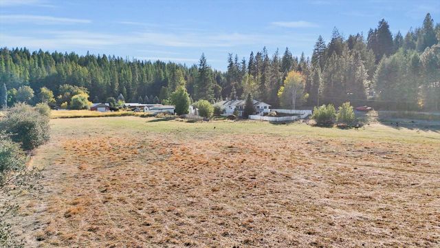11224 N Honeymoon Bay Rd, Newman Lake, WA 99025
