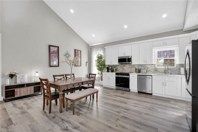 2113 Lancey Drive, Thomasville, NC 27360