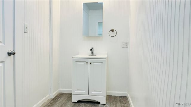 701 Cedar Avenue, Niagara Falls, NY 14301