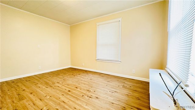 701 Cedar Avenue, Niagara Falls, NY 14301