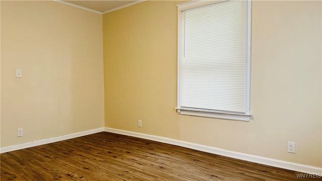 701 Cedar Avenue, Niagara Falls, NY 14301