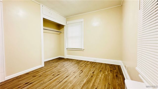 701 Cedar Avenue, Niagara Falls, NY 14301