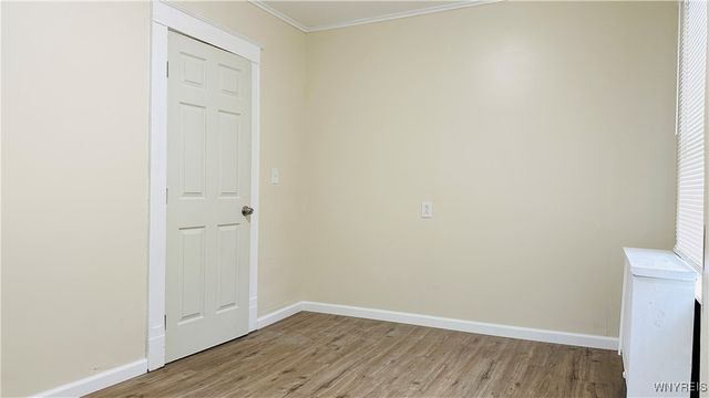 701 Cedar Avenue, Niagara Falls, NY 14301