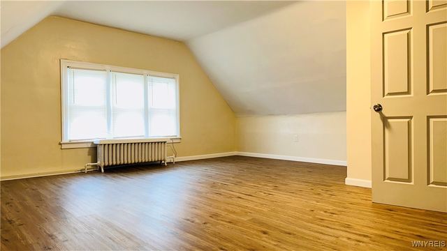 701 Cedar Avenue, Niagara Falls, NY 14301