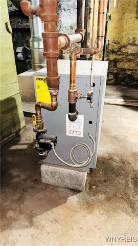 701 Cedar Avenue, Niagara Falls, NY 14301