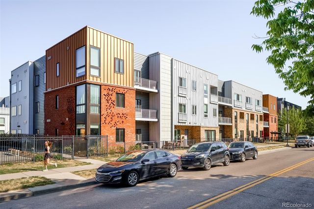 2525 Arapahoe Street RD114, Denver, CO 80205
