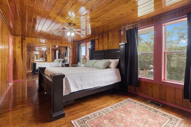 209 Dandelion Street, Hot Springs, AR 71913