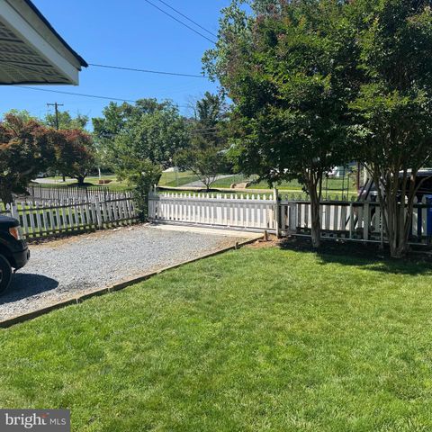 4411 71ST AVE, Hyattsville, MD 20784