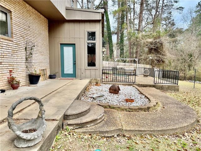 417 HIAWATHA Trail, Pineville, LA 71360
