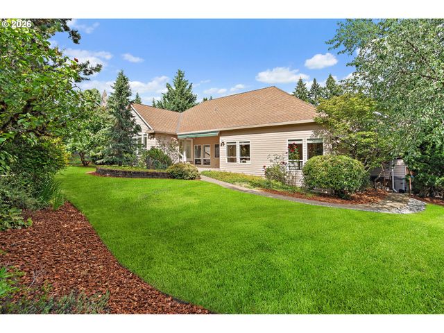 15331 Sw PEACHTREE Dr, Portland, OR 97224