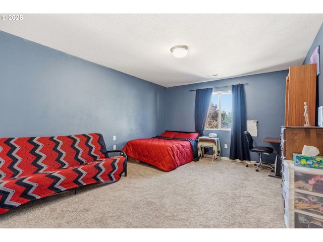 706 Nw 20TH Ave, Battle Ground, WA 98604