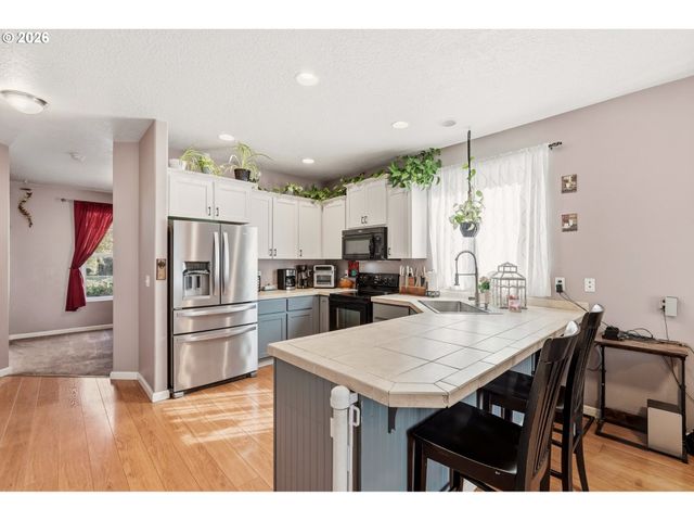 706 Nw 20TH Ave, Battle Ground, WA 98604