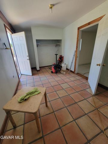 36320 E 60th Street, Palmdale, CA 93552