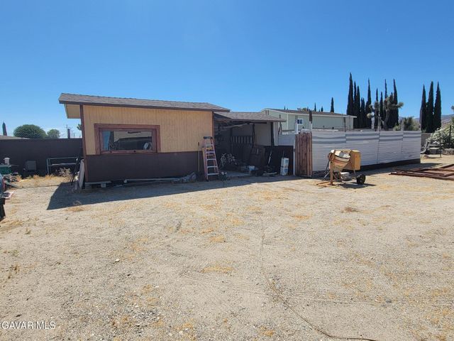 36320 E 60th Street, Palmdale, CA 93552
