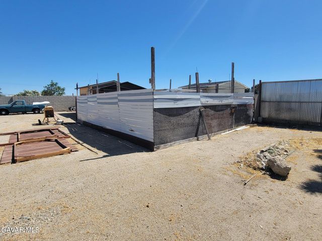 36320 E 60th Street, Palmdale, CA 93552