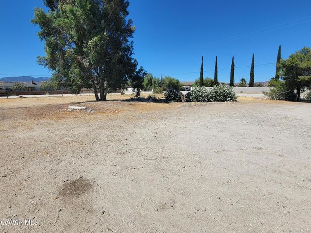 36320 E 60th Street, Palmdale, CA 93552