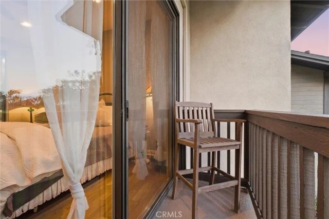 11 Las Brisas 6, Irvine, CA 92612