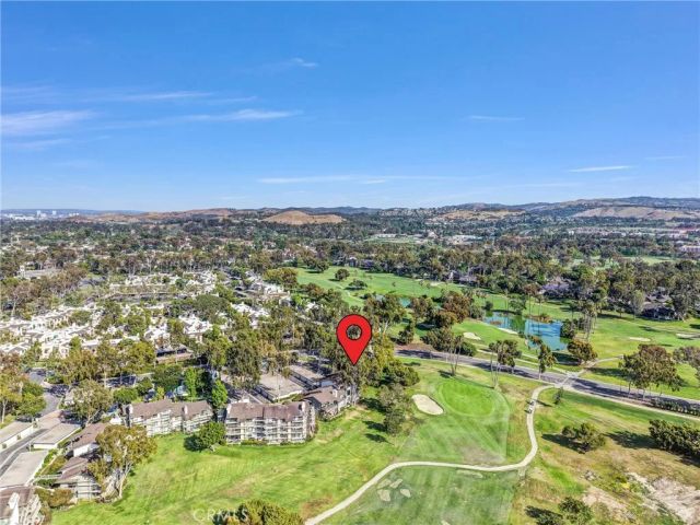 11 Las Brisas 6, Irvine, CA 92612