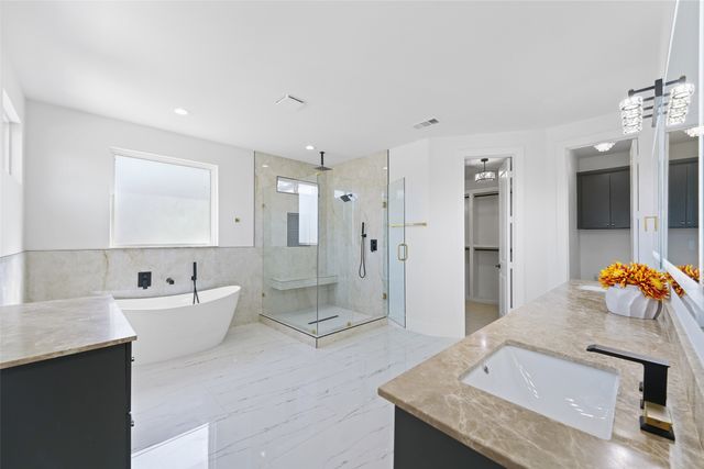 703 Buckalew Street, Dallas, TX 75208