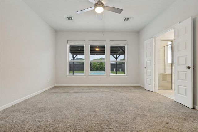 385 Weimer Lagoon Road, La Porte, TX 77571