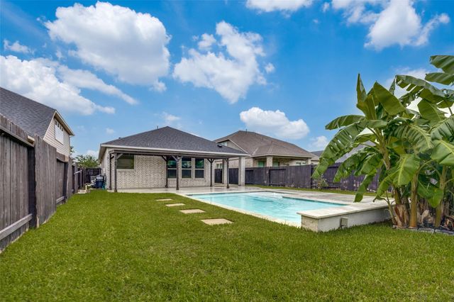 385 Weimer Lagoon Road, La Porte, TX 77571
