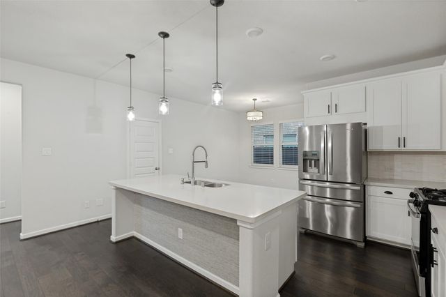 385 Weimer Lagoon Road, La Porte, TX 77571