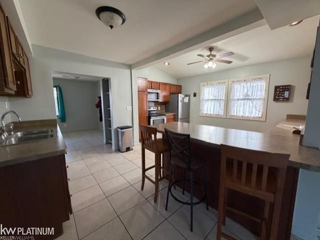 5250 Woodland Lane, East China Twp, MI 48054