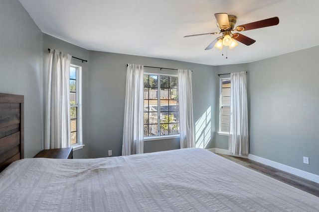 8510 Hautly Ln, Valley Springs, CA 95252