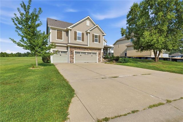 13317 Davis Avenue, Bonner Springs, KS 66012