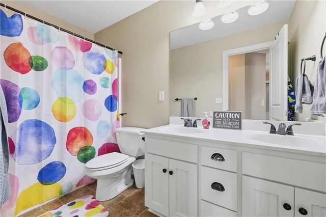 13317 Davis Avenue, Bonner Springs, KS 66012