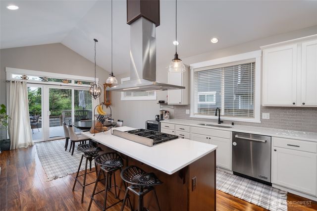3103 Calvin Court, Anacortes, WA 98221