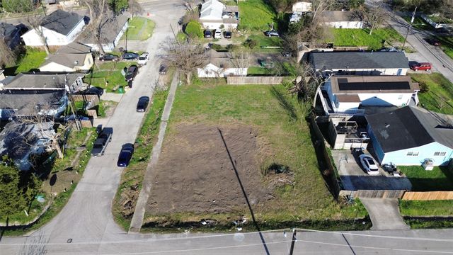 4006 Cortlandt Street, Houston, TX 77018