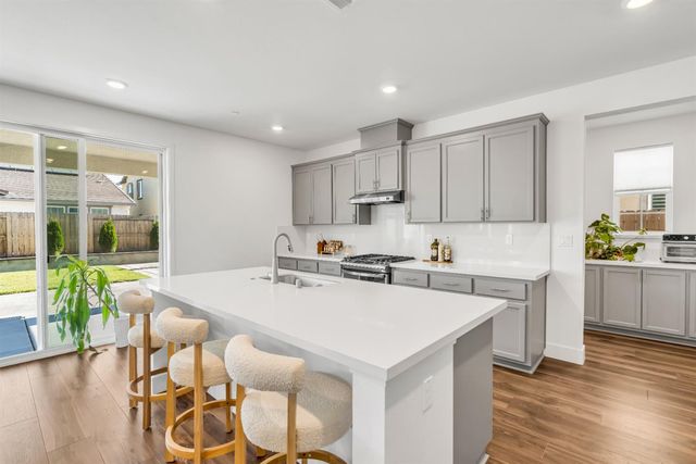 10213 Spades Ct, Elk Grove, CA 95757