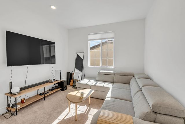 10213 Spades Ct, Elk Grove, CA 95757