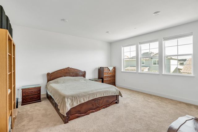 10213 Spades Ct, Elk Grove, CA 95757