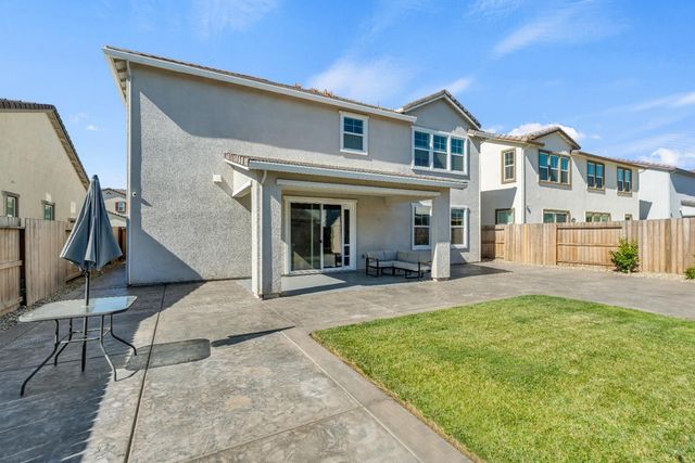 10213 Spades Ct, Elk Grove, CA 95757