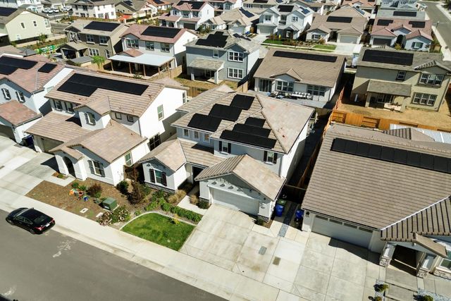 10213 Spades Ct, Elk Grove, CA 95757