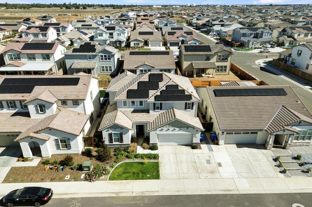 10213 Spades Ct, Elk Grove, CA 95757