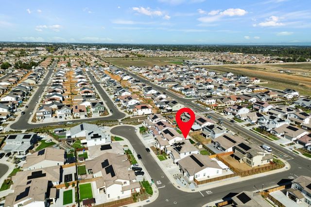 10213 Spades Ct, Elk Grove, CA 95757