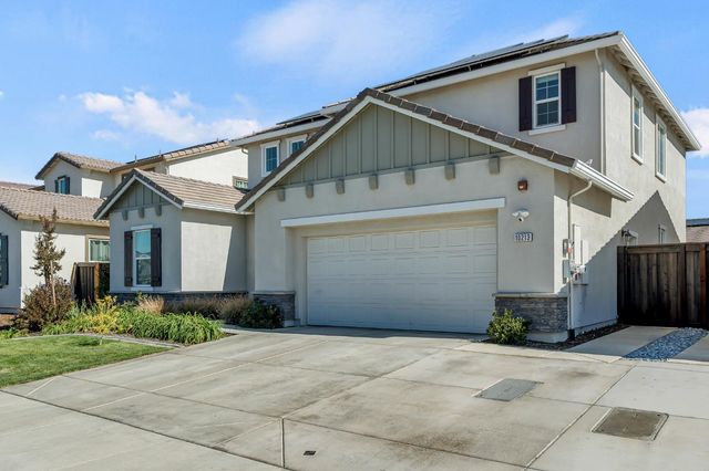 10213 Spades Ct, Elk Grove, CA 95757