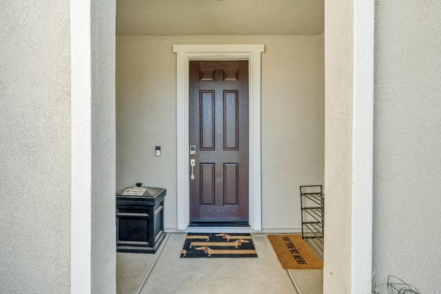 10213 Spades Ct, Elk Grove, CA 95757