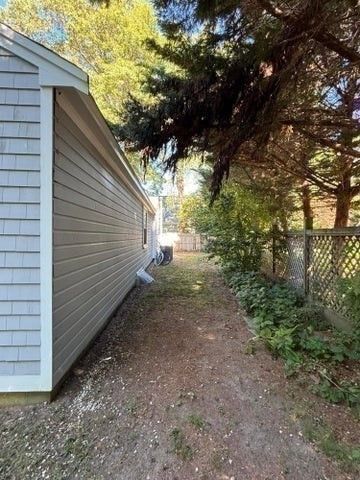 576 Strawberry Hill Rd, Barnstable, MA 02632