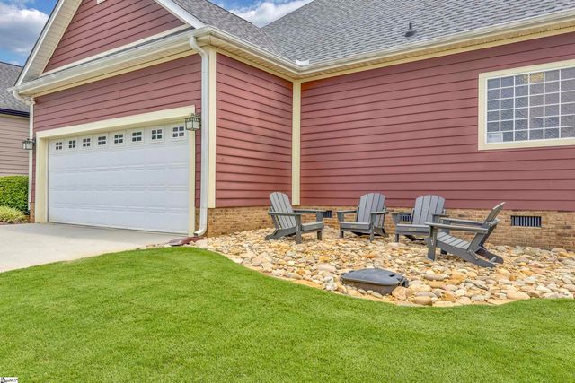 18 Worthington Court, Simpsonville, SC 29681