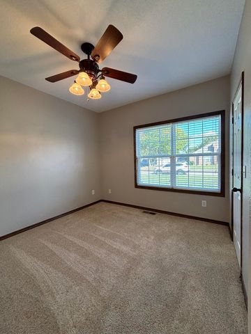 704 Silver Oaks Drive, Carl Junction, MO 64834